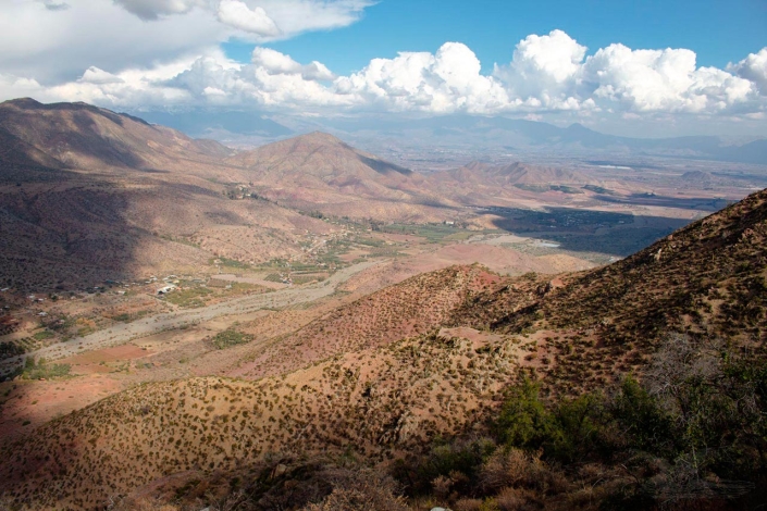 Vista a las mesetas y localidad de Jahuel ©Joaquín López Vista a las mesetas y localidad de Jahuel ©Joaquín López